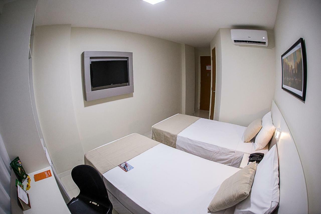 Bristol Easy Hotel - Rio Bonito Rio Bonito  Kültér fotó